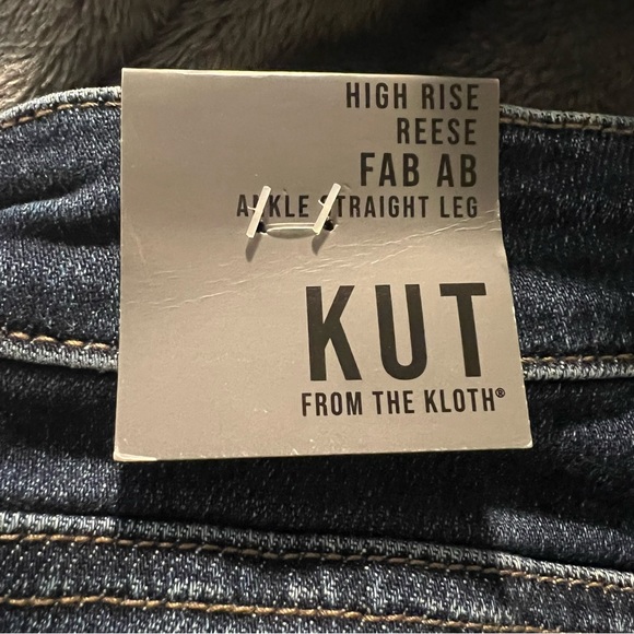 Women's KUT from the Kloth Reese Fab Ab Slim Fit Straight Jeans - Picture 6 of 9